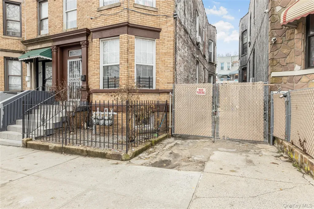 621 Faile Street Bronx NY 10474