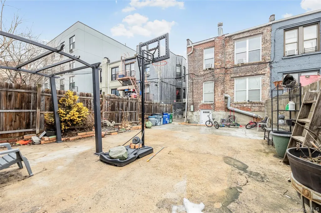 621 Faile Street Bronx NY 10474