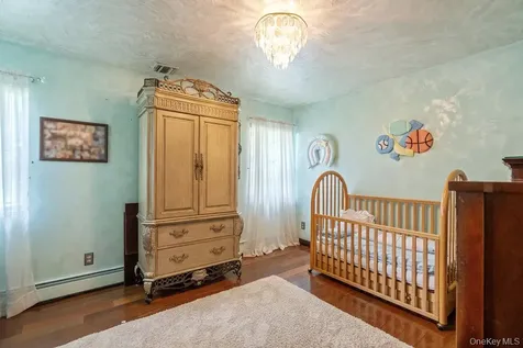 9 Defeo Court Deer Park NY 11729