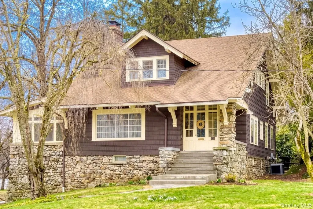 171 Hooker Avenue Poughkeepsie NY 12603