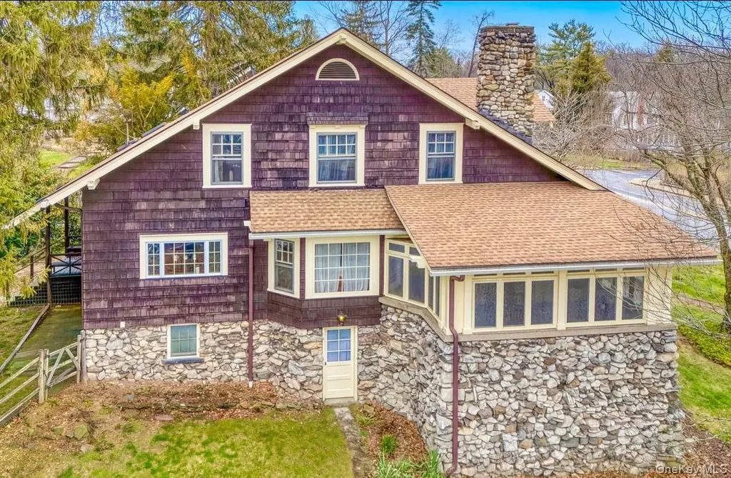 171 Hooker Avenue Poughkeepsie NY 12603
