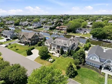7 Sexton Drive West Islip NY 11795