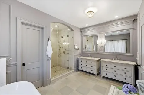7 Sexton Drive West Islip NY 11795