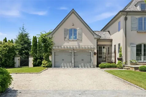 7 Sexton Drive West Islip NY 11795