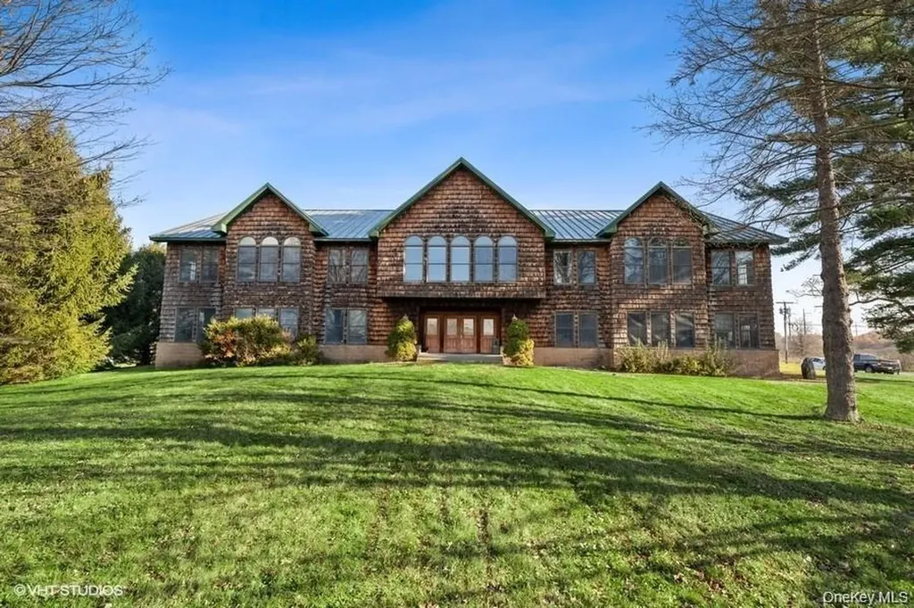 100 Egbertson Road Campbell Hall NY 10916