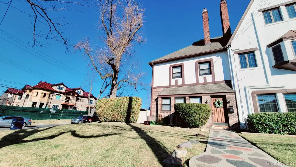 2901 Bell Boulevard Bayside NY 11360