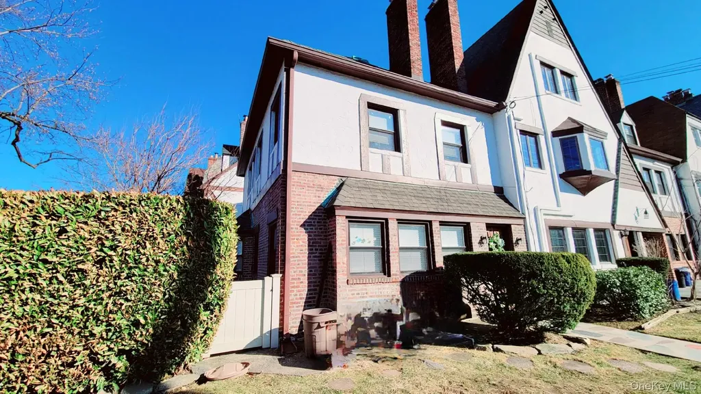 2901 Bell Boulevard Bayside NY 11360