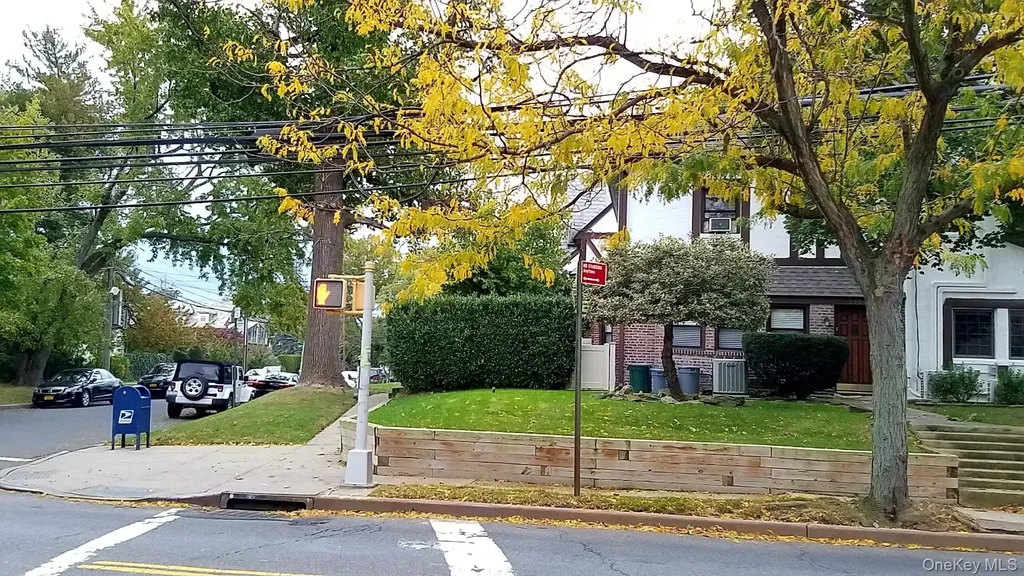 2901 Bell Boulevard Bayside NY 11360