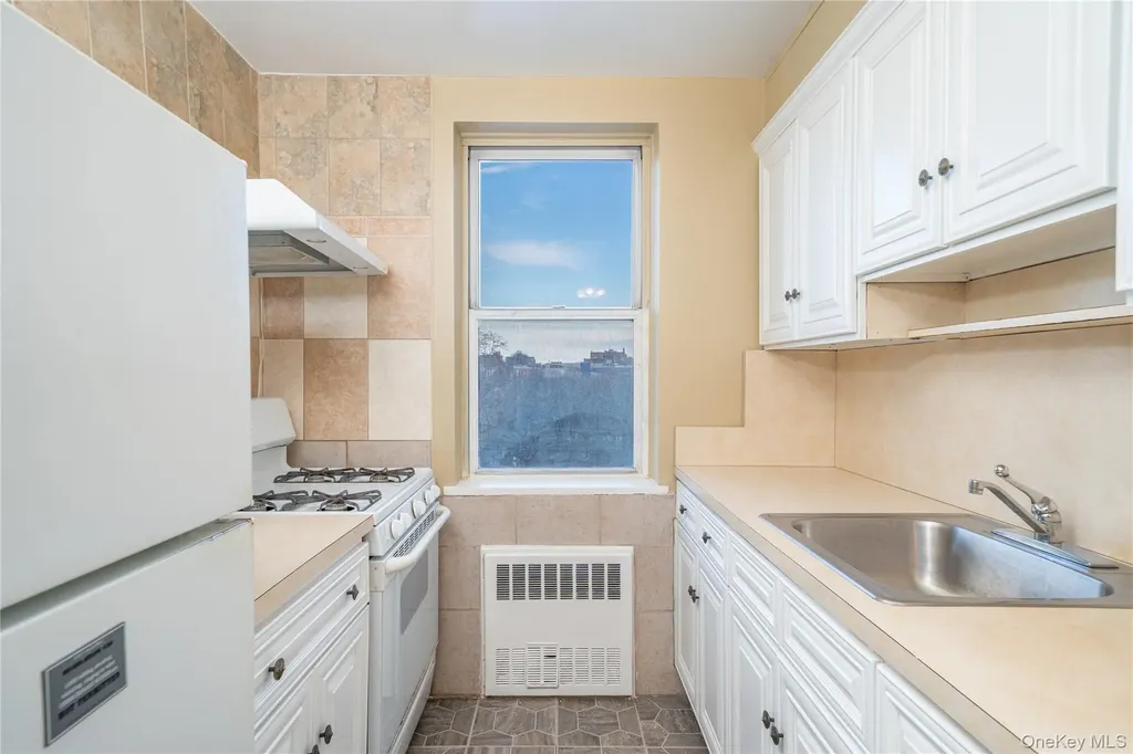 4380 Vireo Avenue Bronx NY 10470