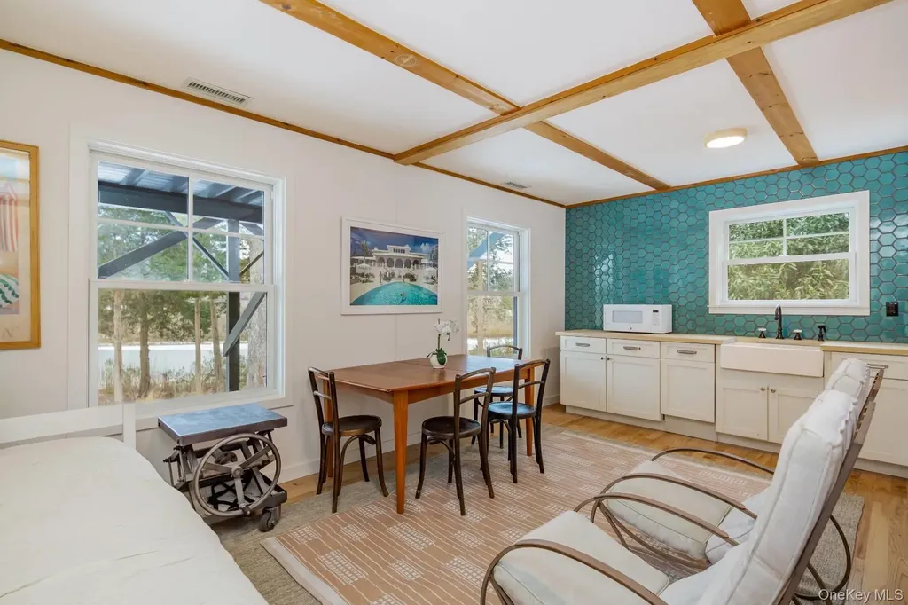 9 Helens Lane Southampton NY 11968