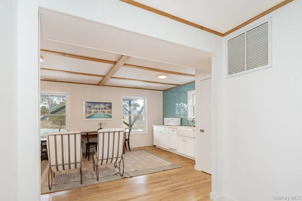 9 Helens Lane Southampton NY 11968