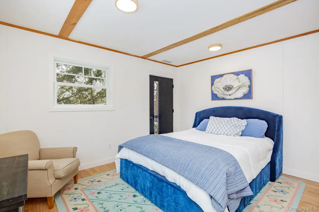9 Helens Lane Southampton NY 11968