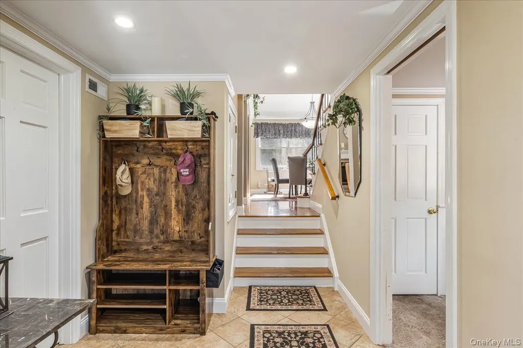 4 Andover Place Huntington NY 11743