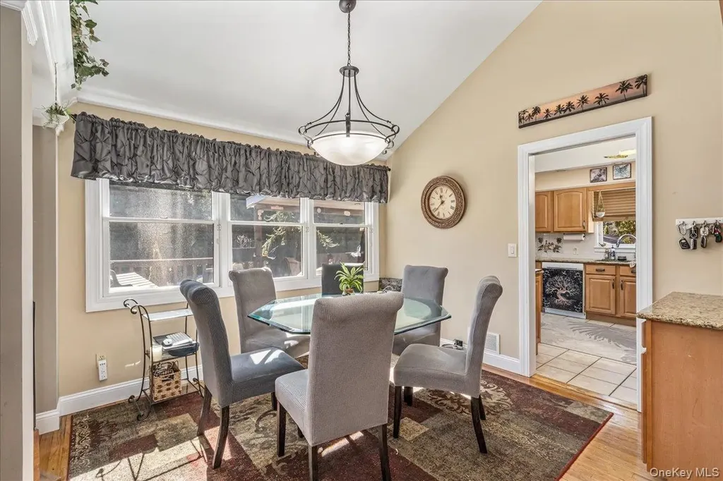 4 Andover Place Huntington NY 11743