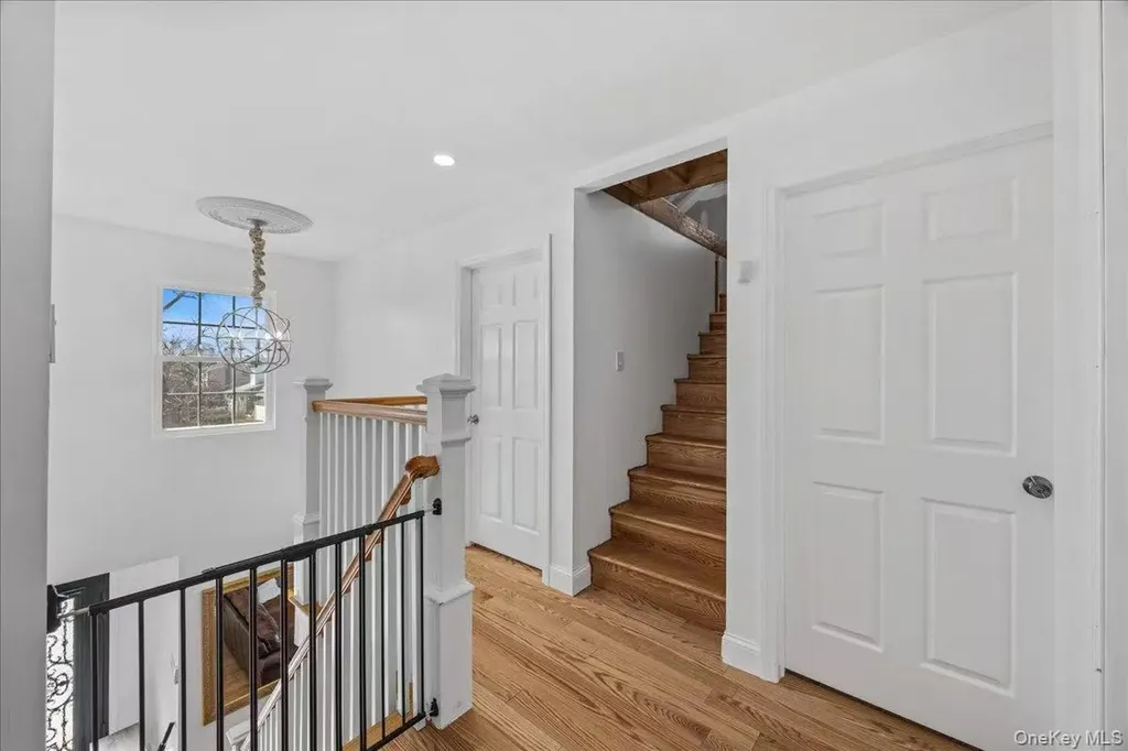 642 Lenore Lane Elmont NY 11003