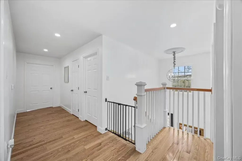642 Lenore Lane Elmont NY 11003