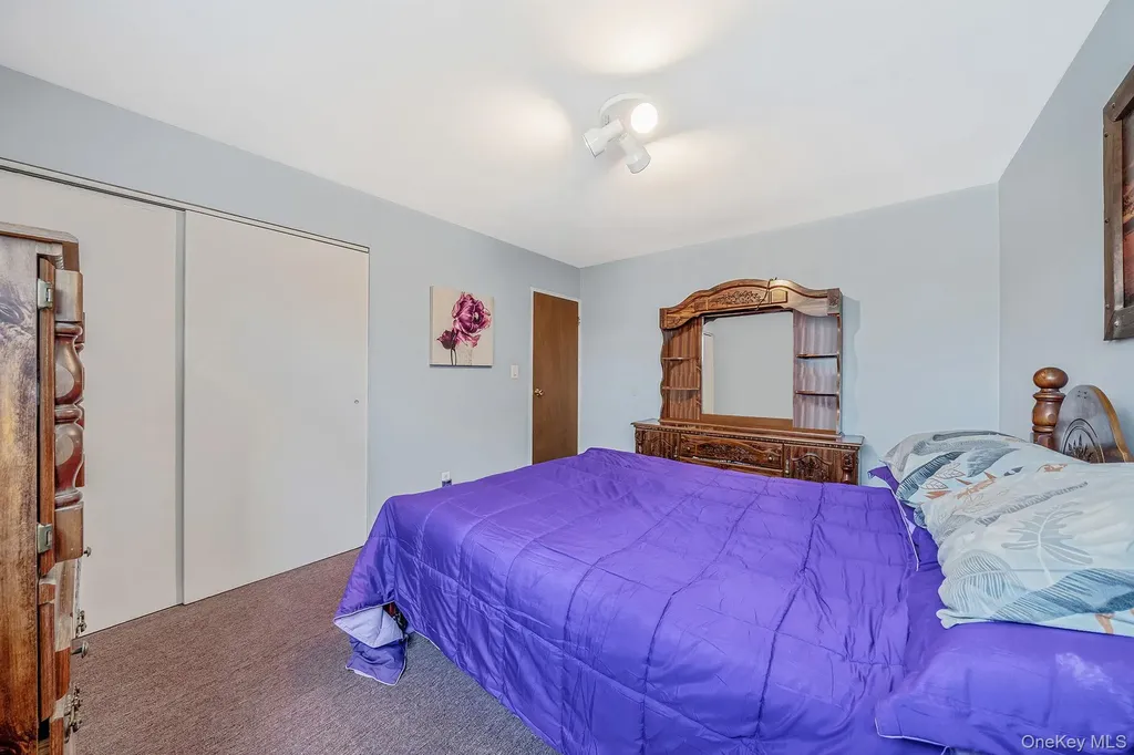 156 Gibbs Road Central Islip NY 11722