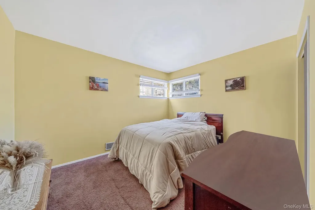 156 Gibbs Road Central Islip NY 11722