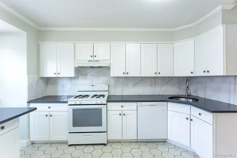 85-32 213th Street Hollis Hills NY 11427