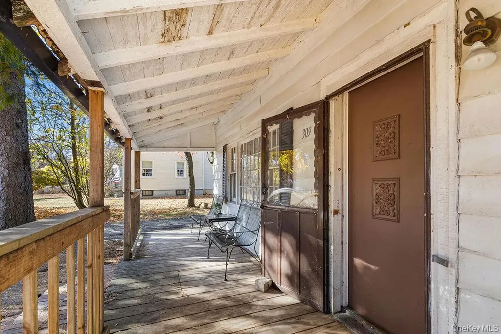 309 Willow Grove Road Stony Point NY 10980