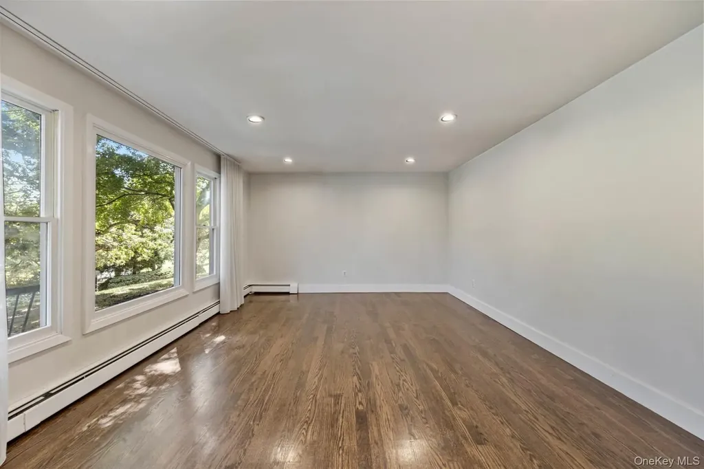 10 Demarest Road Spring Valley NY 10977