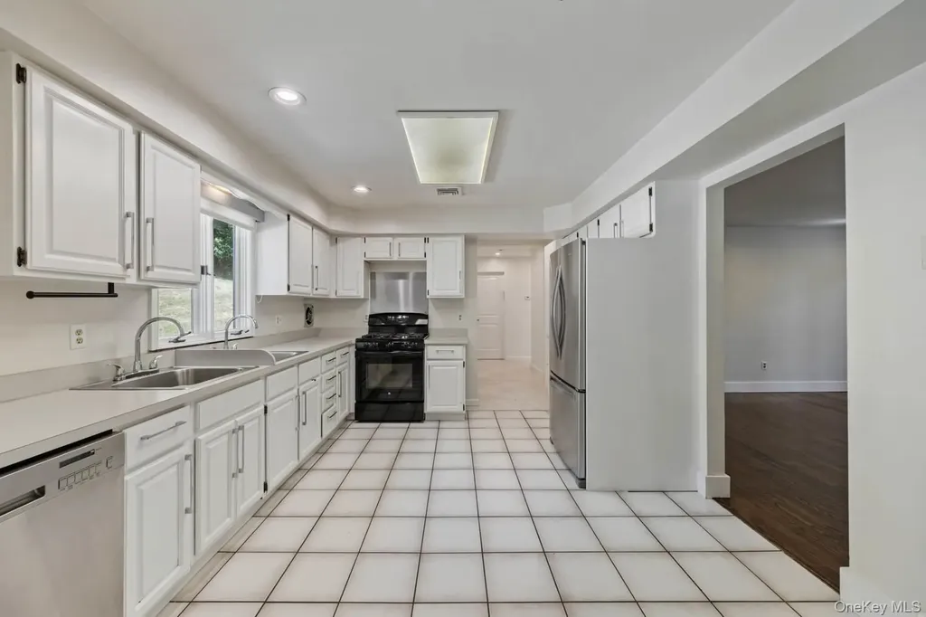 10 Demarest Road Spring Valley NY 10977