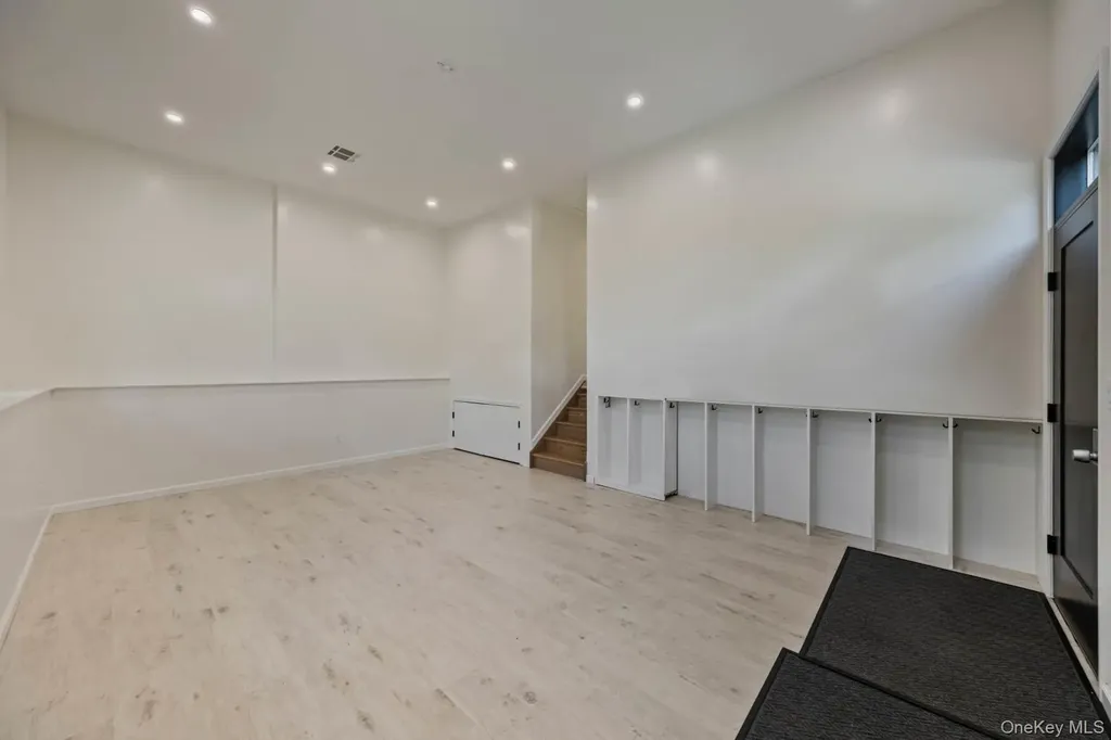 10 Demarest Road Spring Valley NY 10977