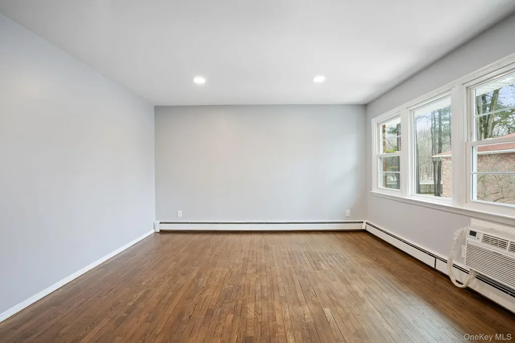 2710 South Road Poughkeepsie NY 12601