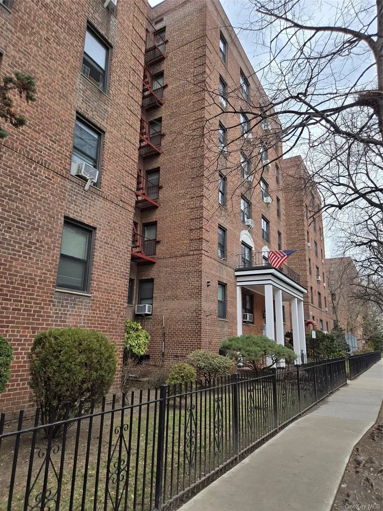 8709 34th Avenue Jackson Heights NY 11372