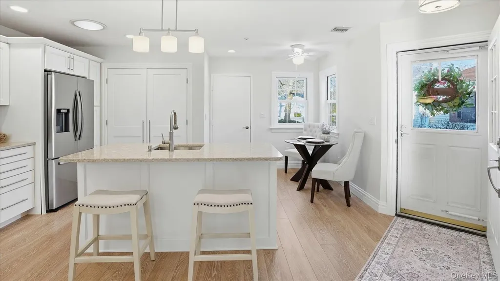 62 Knolls Drive Stony Brook NY 11790