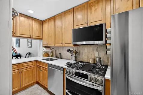 16 Rockledge Ossining NY 10562