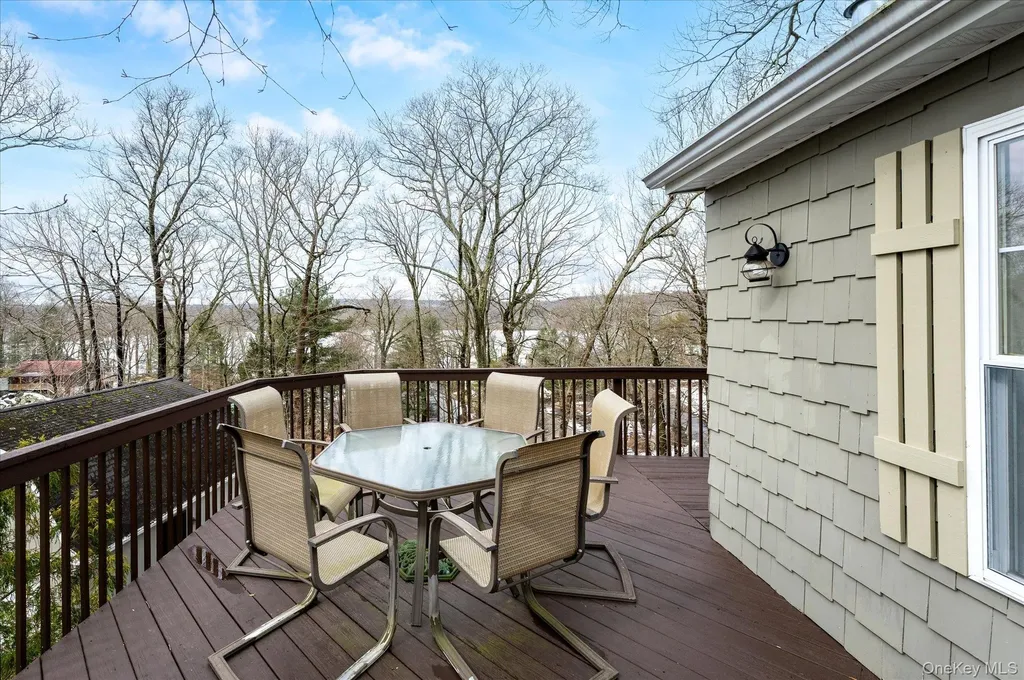 84 Hemlock Road South Salem NY 10590
