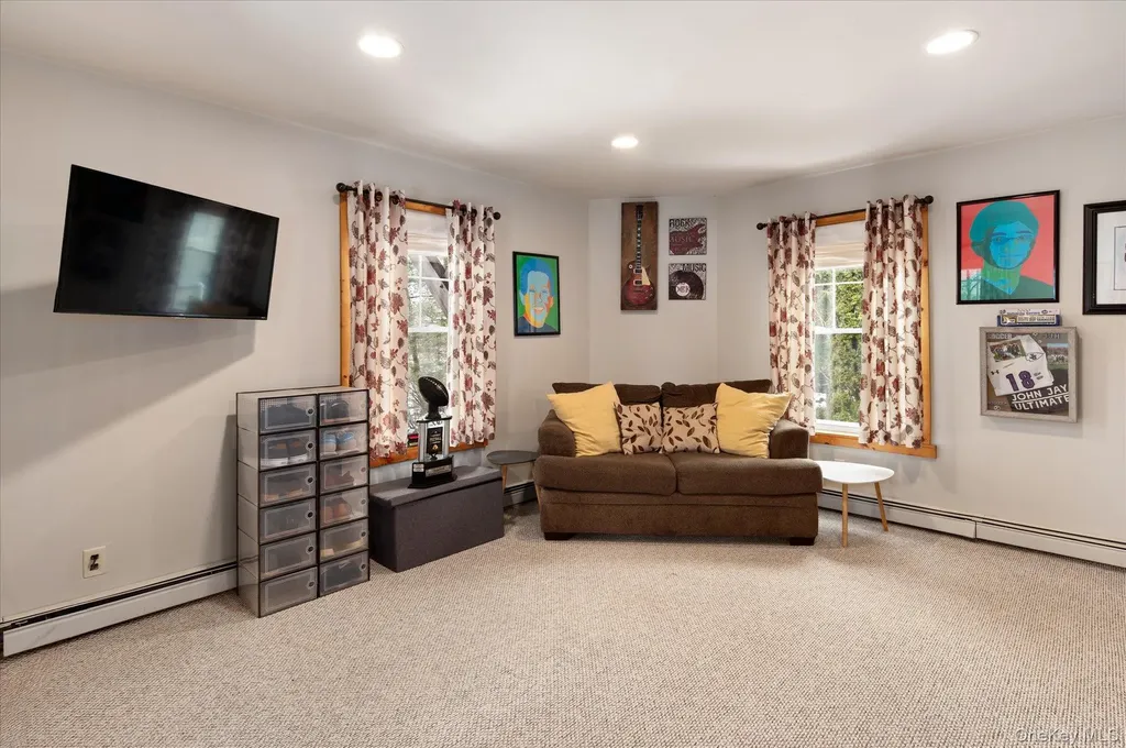84 Hemlock Road South Salem NY 10590