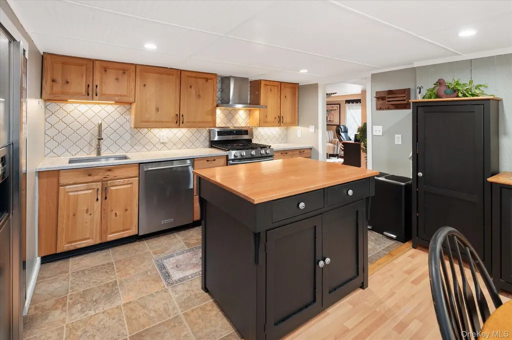 84 Hemlock Road South Salem NY 10590