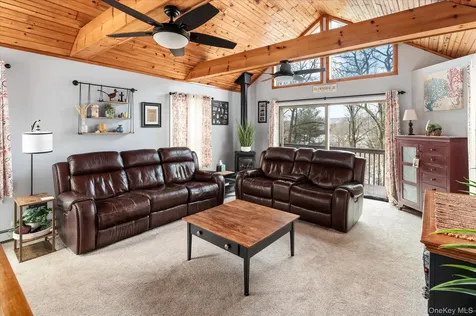 84 Hemlock Road South Salem NY 10590