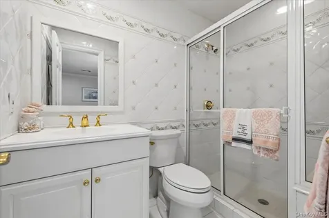 10 Overbrook Lane Old Brookville NY 11545