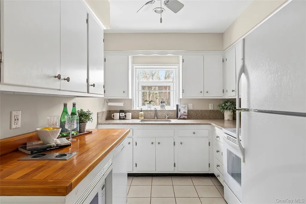61 Rogers Avenue Westhampton Beach NY 11978