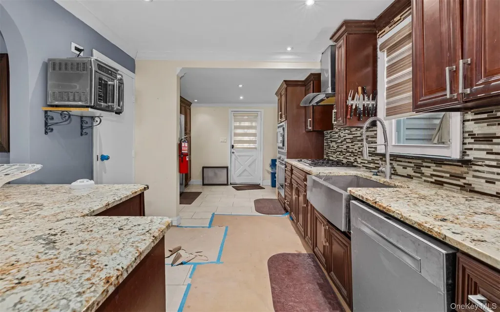 2933 Tulip Avenue Baldwin NY 11510