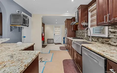 2933 Tulip Avenue Baldwin NY 11510