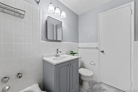 230 Pelham Road New Rochelle NY 10805
