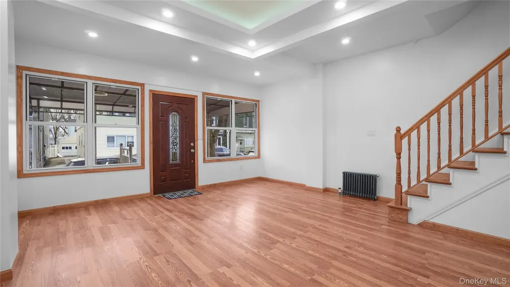 80-17 88th Road Woodhaven NY 11421