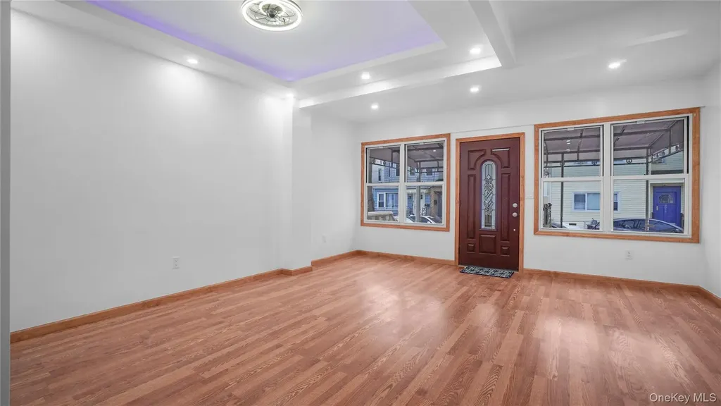 80-17 88th Road Woodhaven NY 11421