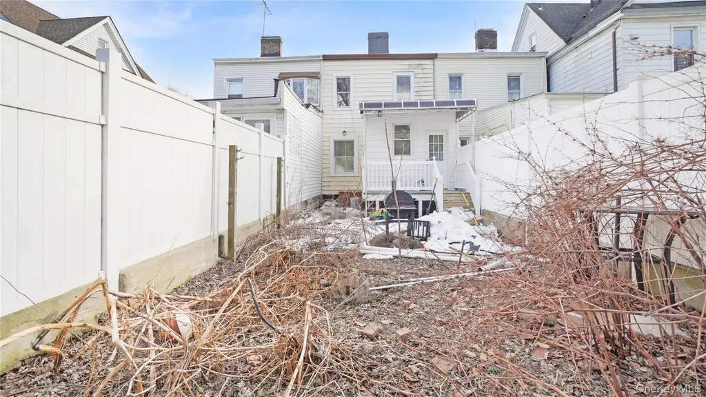 80-17 88th Road Woodhaven NY 11421