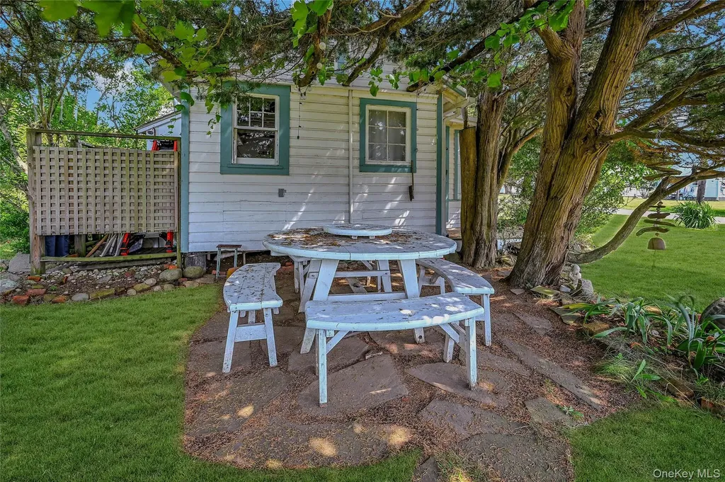 31 Sage Boulevard Greenport NY 11944