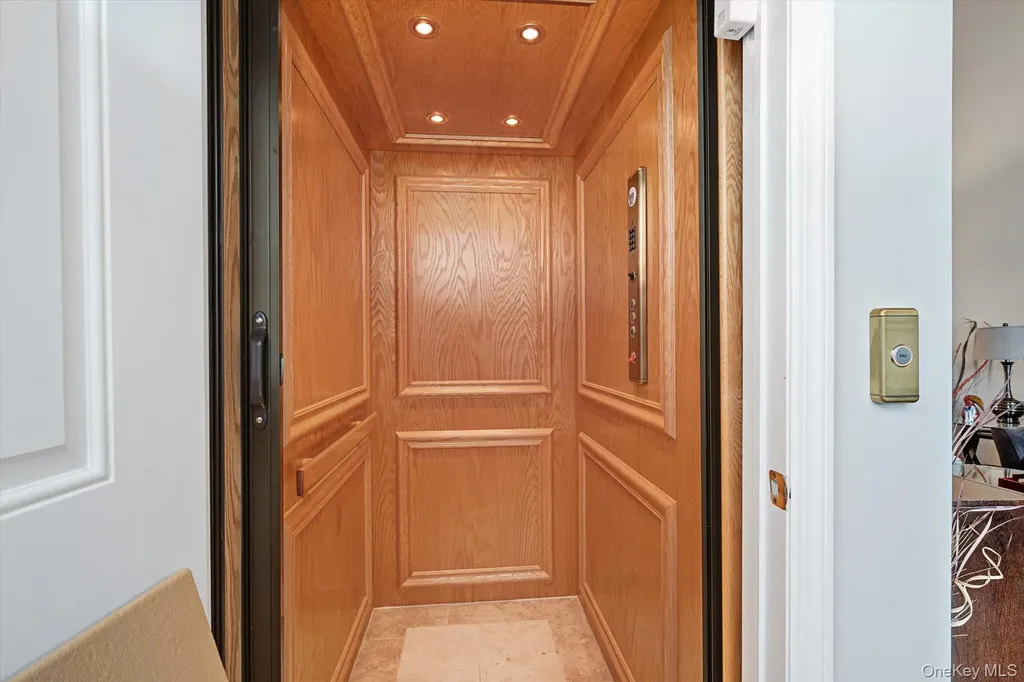 483 Spring Drive East Meadow NY 11554