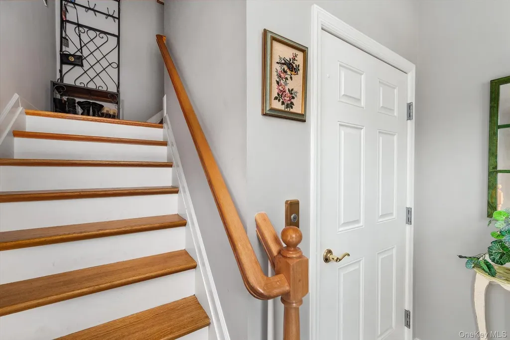 483 Spring Drive East Meadow NY 11554