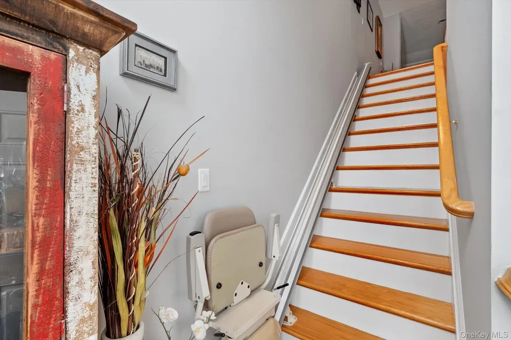 483 Spring Drive East Meadow NY 11554