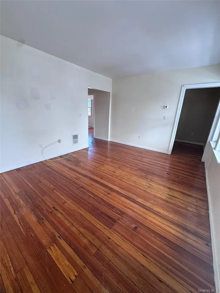 4 Gray Street Poughkeepsie NY 12603