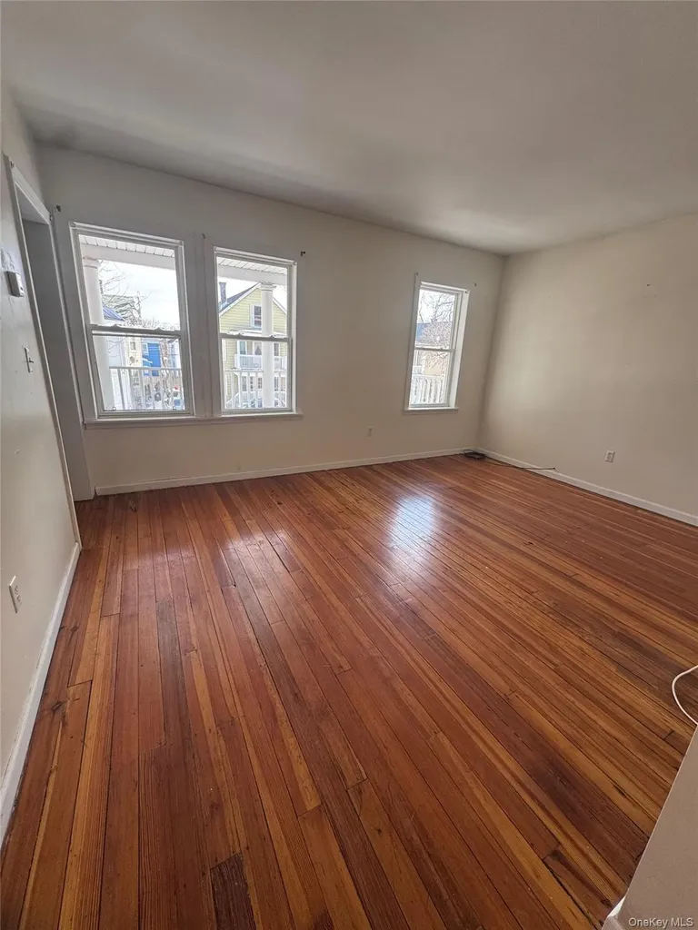 4 Gray Street Poughkeepsie NY 12603