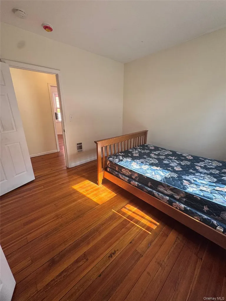 4 Gray Street Poughkeepsie NY 12603